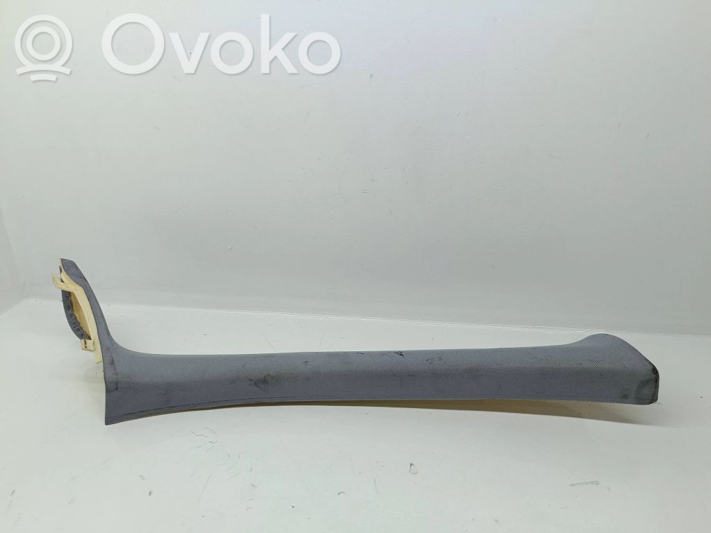 BMW 1 E81 E87 Kita salono detalė 