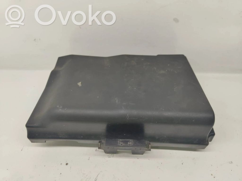 Seat Ibiza III (6L) Pokrywa skrzynki akumulatora 