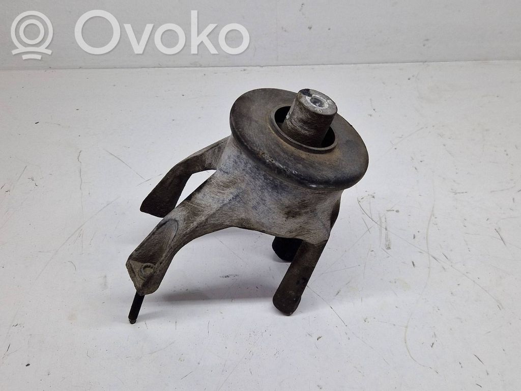 Volkswagen Transporter - Caravelle T5 Engine mount bracket 