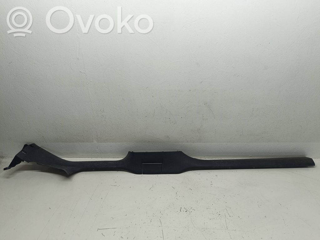 Volkswagen Golf V Front sill trim cover 