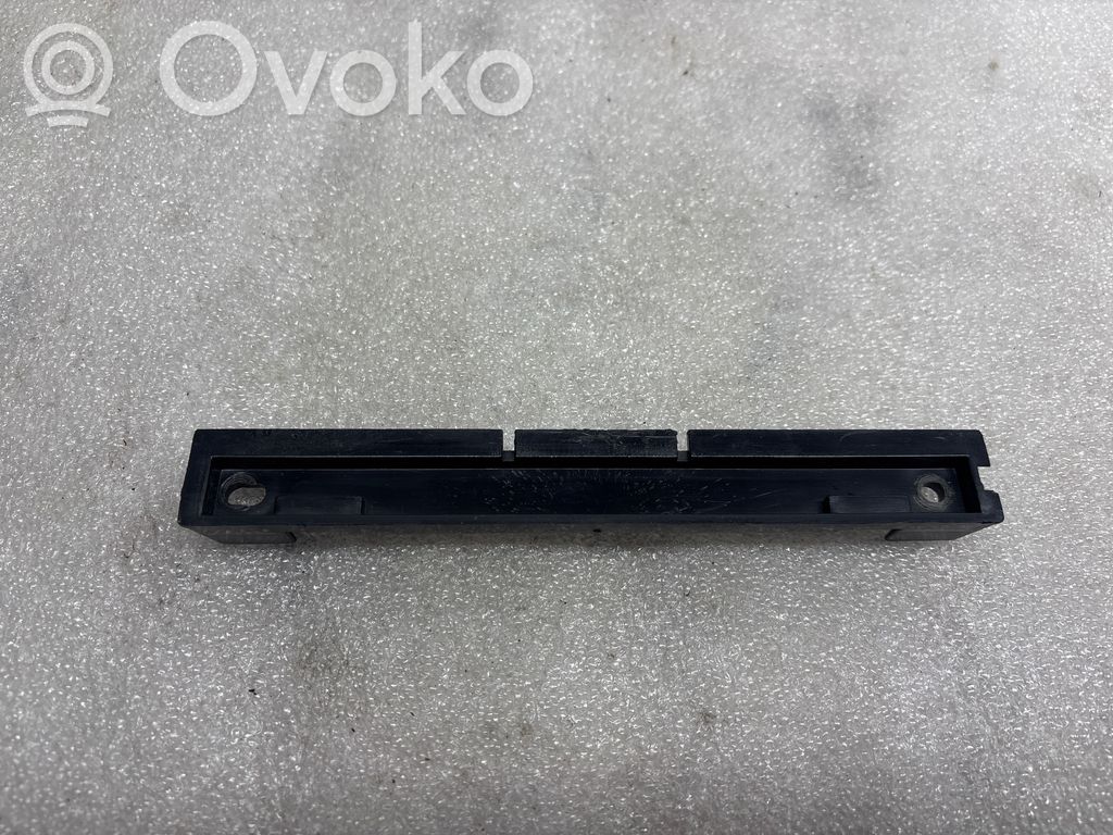 Alfa Romeo 145 - 146 Kita salono detalė 