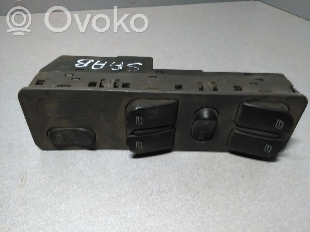 Electric window control switch   48143565,501751