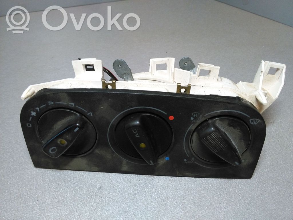 Volkswagen Sharan Climate control unit 