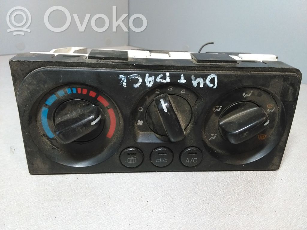 Subaru Outback Panel klimatyzacji 