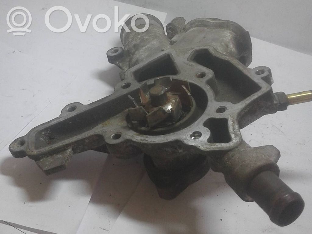 Opel Meriva A Pompe de circulation d'eau 