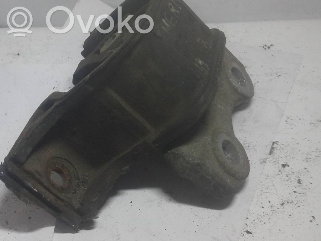 Opel Meriva A Engine mount bracket 