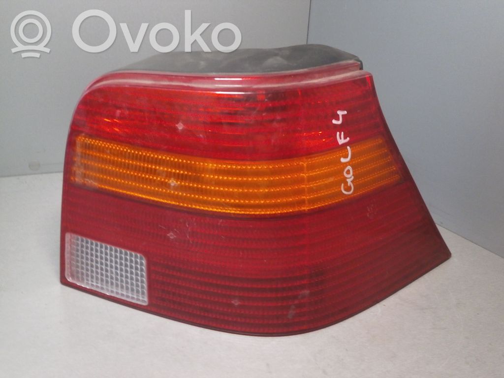 Volkswagen Golf IV Lampa tylna 