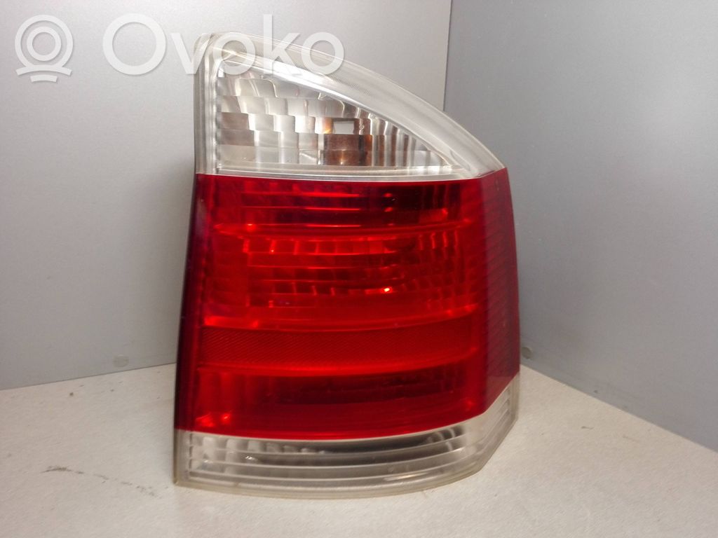 Opel Vectra C Galinis žibintas kėbule 