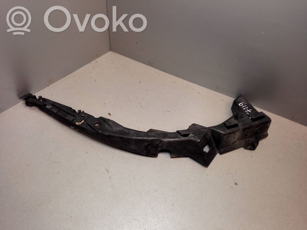 Volkswagen PASSAT B5 Front bumper mounting bracket 