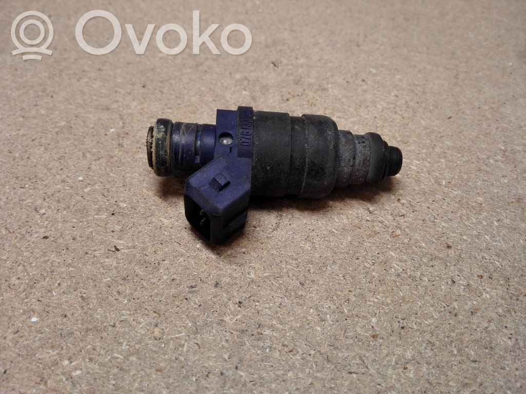 Audi A6 S6 C5 4B Inyector de combustible 