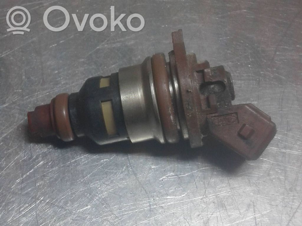 Ford Galaxy Fuel injector 
