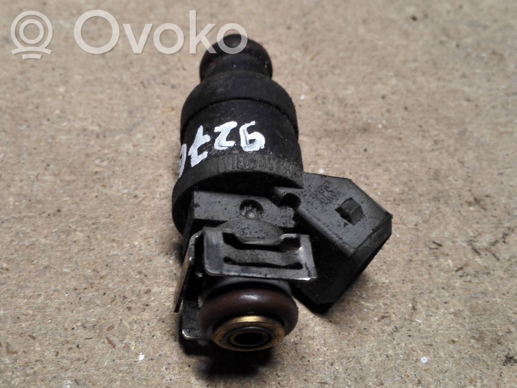 Audi A3 S3 8L Inyector de combustible 