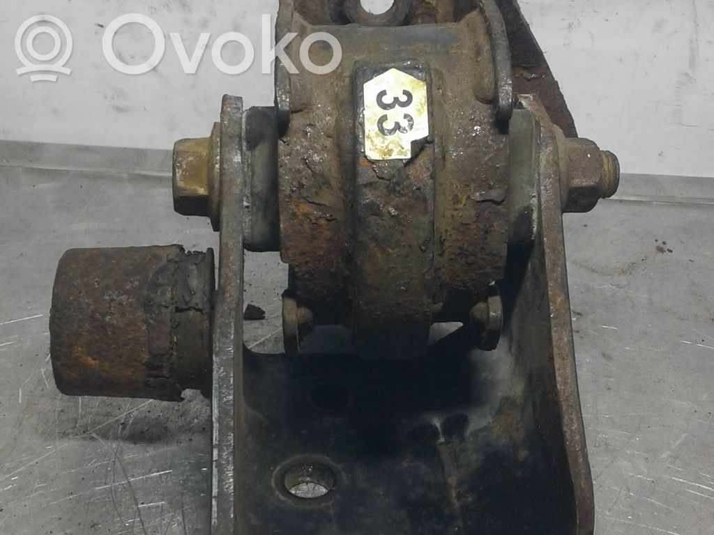 Toyota Corolla Verso E121 Engine mount bracket 