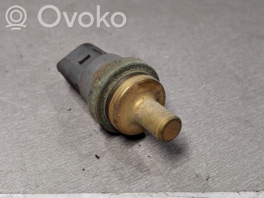 Volkswagen PASSAT B6 Czujnik temperatury płynu chłodzącego 