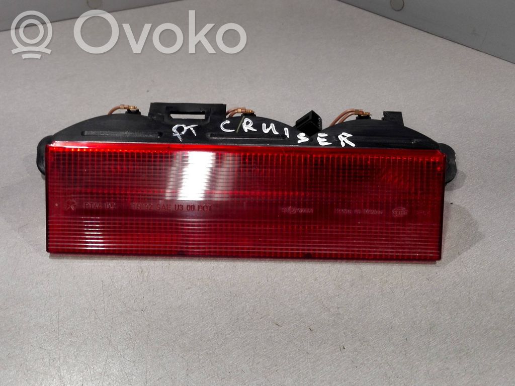 Chrysler PT Cruiser Third/center stoplight 