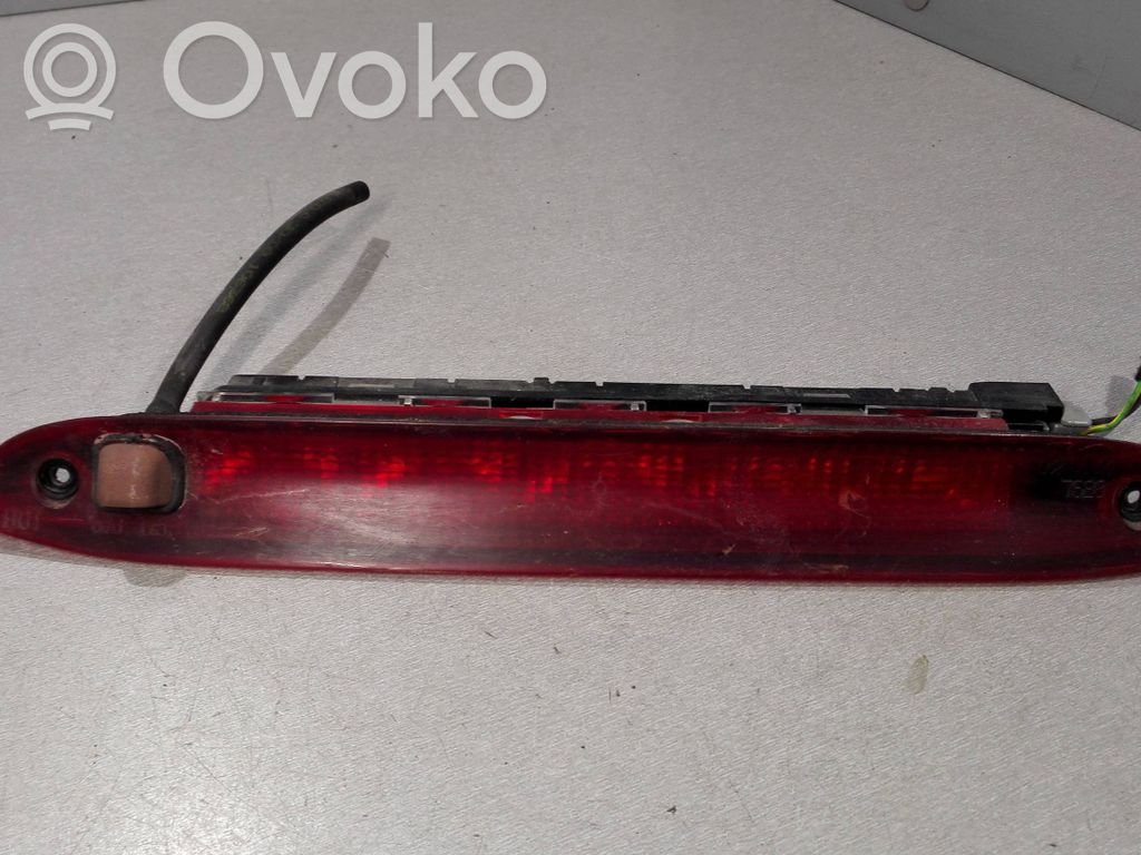 Ford Focus Third/center stoplight 