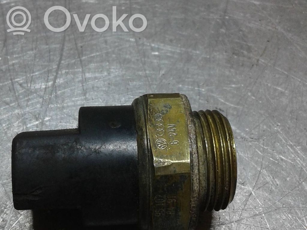Audi A6 S6 C4 4A Senzor temperatură lichid răcire 
