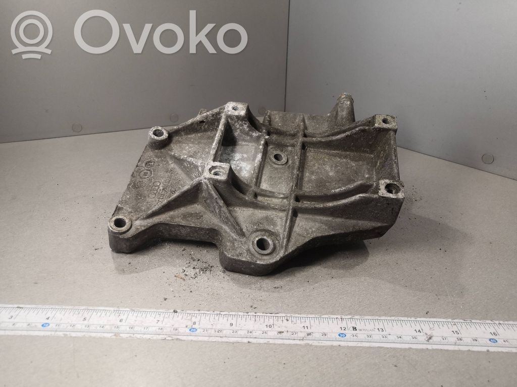 Audi A4 S4 B6 8E 8H Engine mounting bracket 