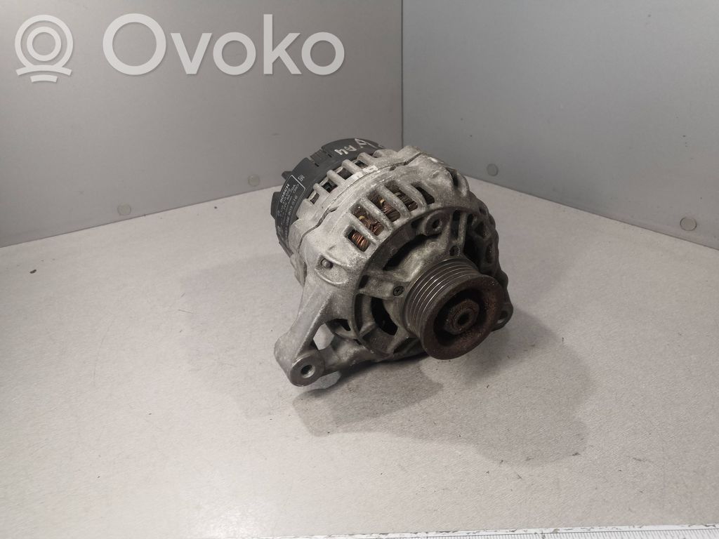 Audi A4 S4 B5 8D Ģenerators 