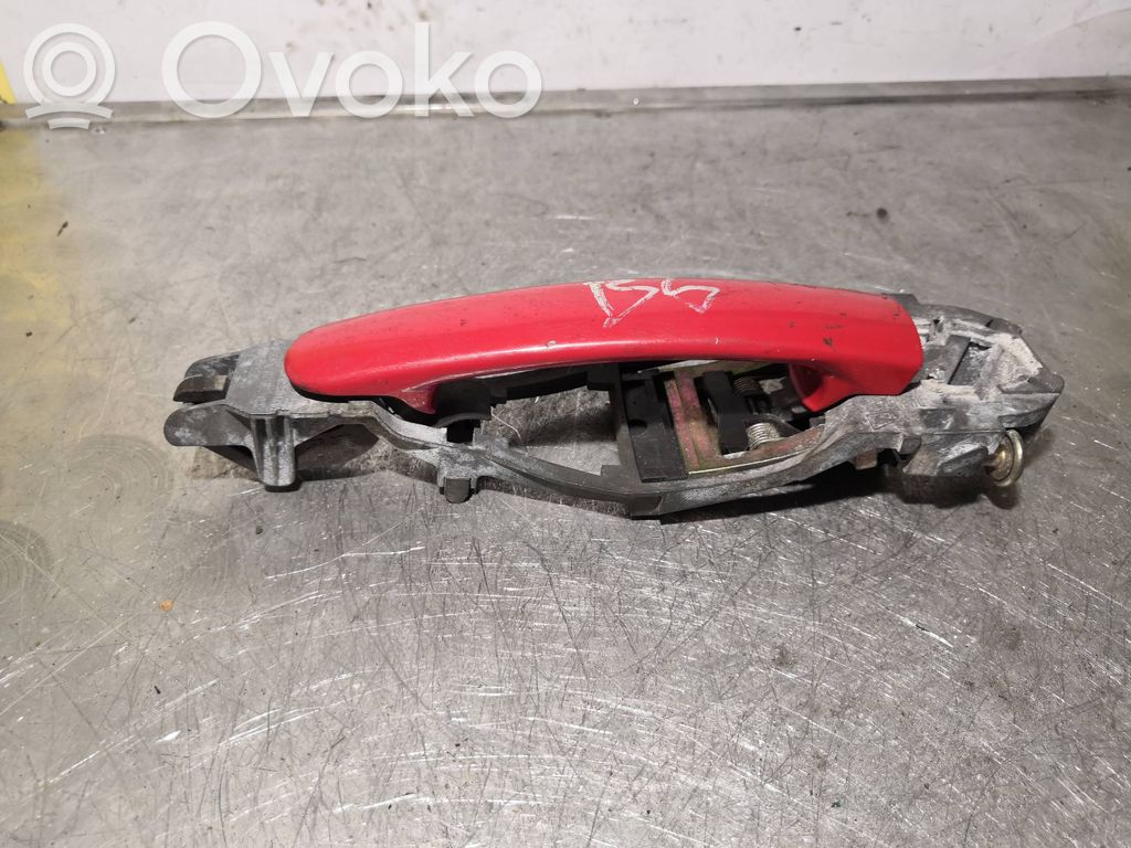Volkswagen PASSAT B5.5 Klamka zewnętrzna drzwi 
