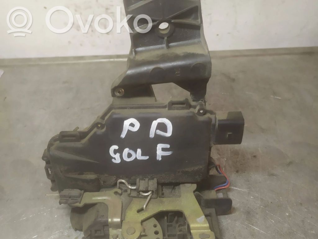 Volkswagen Golf IV Zamek drzwi przednich 