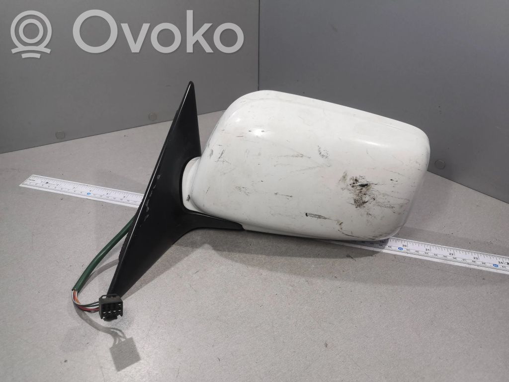 Subaru Outback Elektryczne lusterko boczne drzwi przednich 