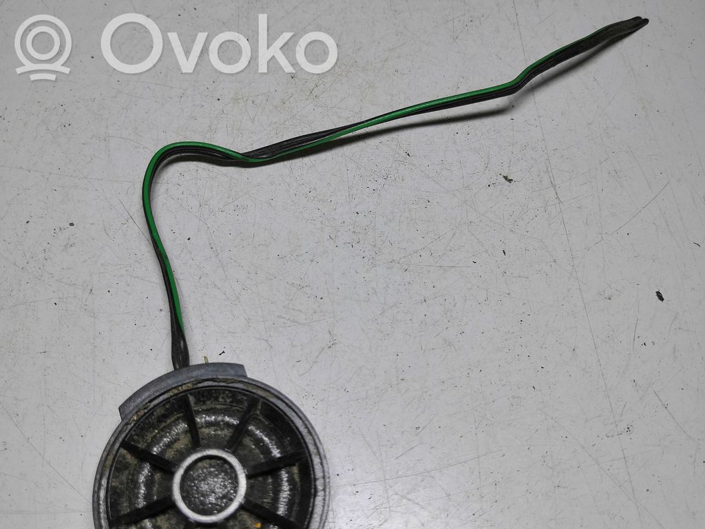 Audi A6 S6 C5 4B Altavoz de la puerta delantera 
