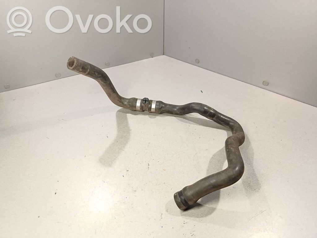 BMW 5 E39 Engine coolant pipe/hose 