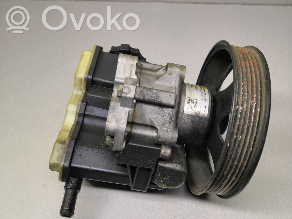 Opel Vectra B Ohjaustehostimen pumppu 