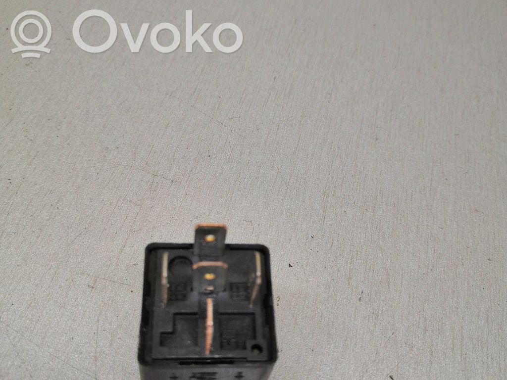 Volvo S40 Muu rele 