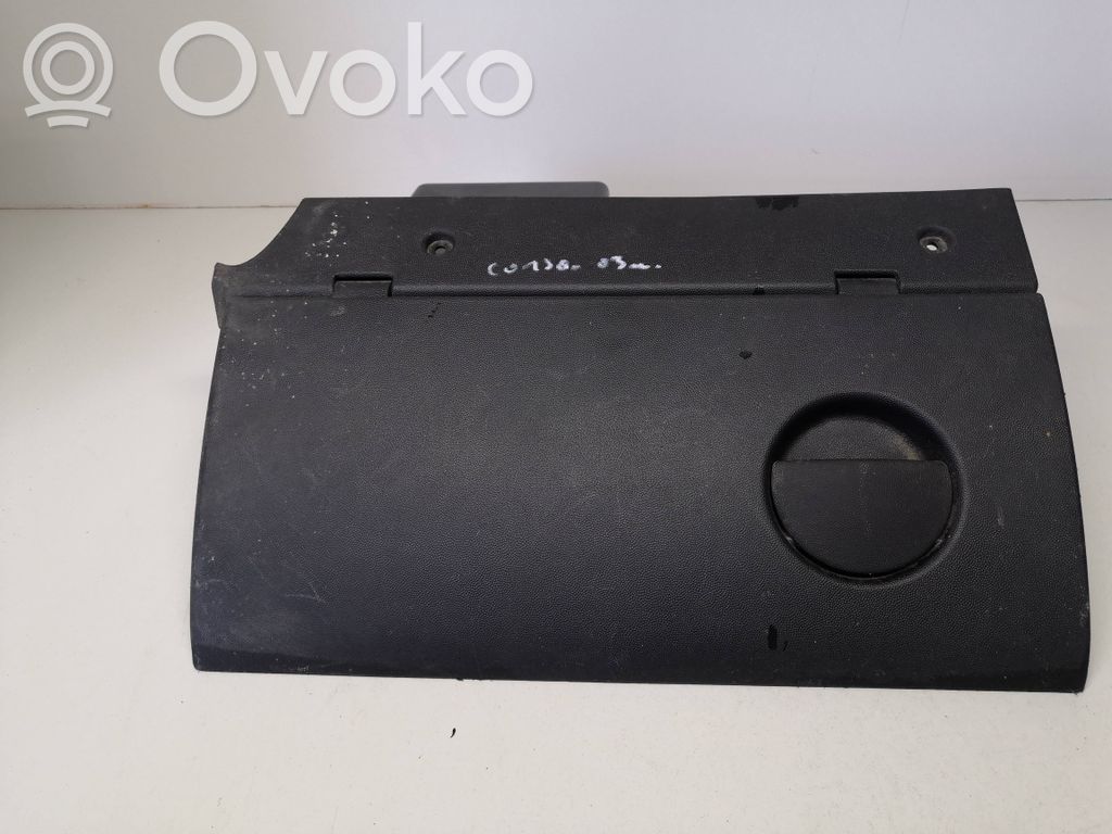 Opel Corsa C Daiktadėžė 