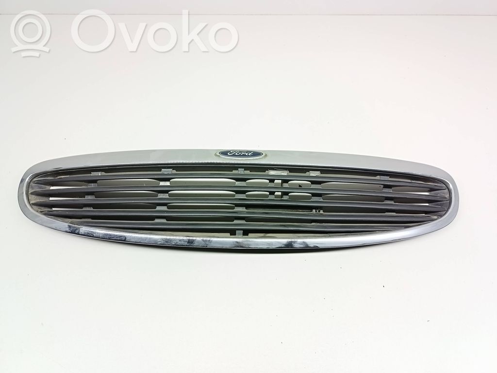 Ford Scorpio Etusäleikkö 