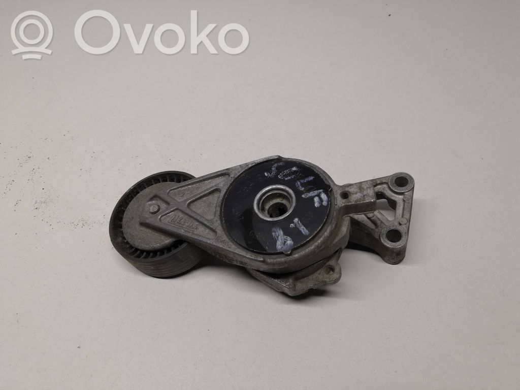 Volkswagen Golf IV Diržo įtempėjas 