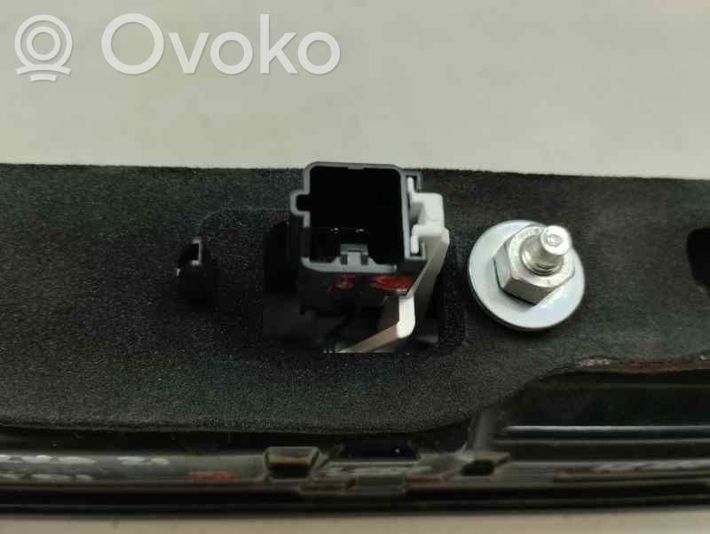 Opel Mokka B Lampy tylnej klapy bagażnika 