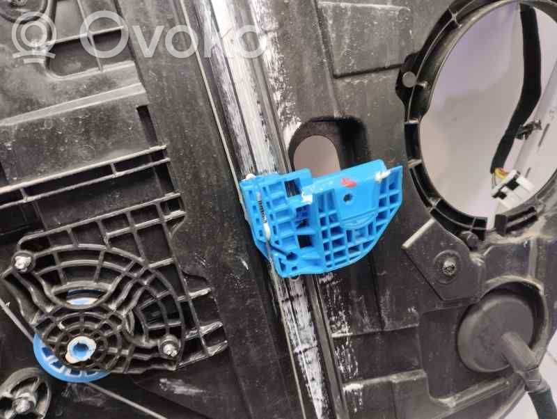 Regulador de puerta delantera con motor
