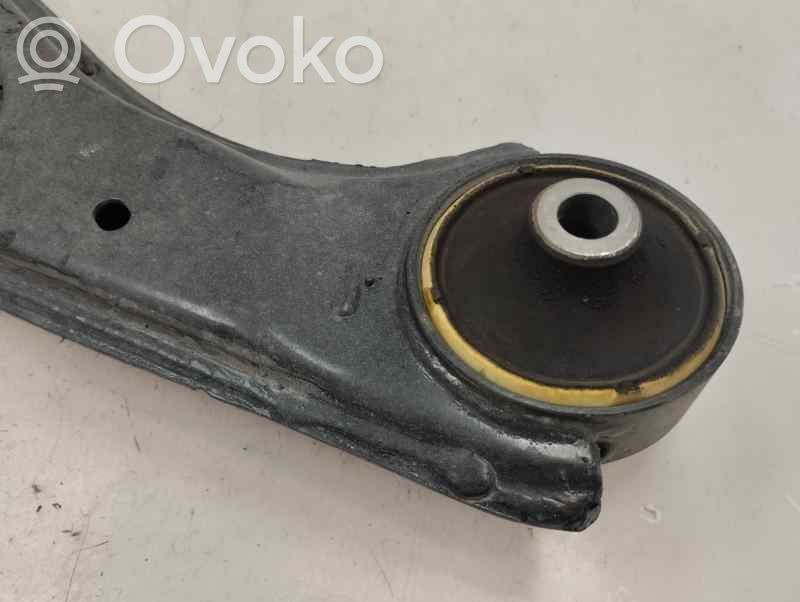 Opel Corsa E Basculă inferioară față 