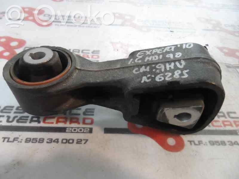 Soporte de montaje del motor