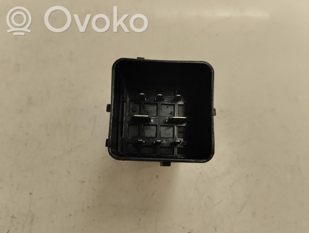 Peugeot 308 Przekaźnik / Modul układu ogrzewania wstępnego 