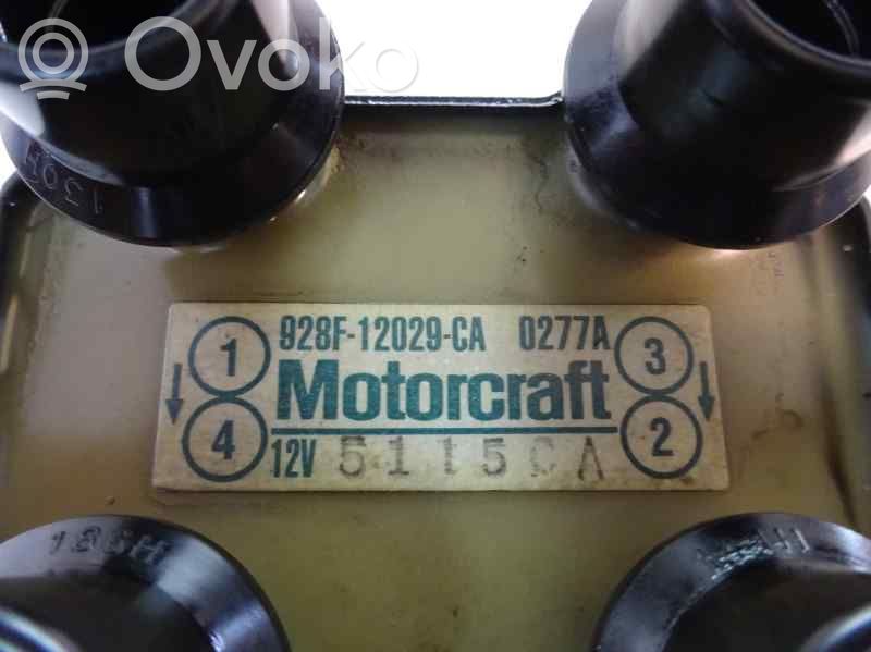 Ford Escort Bobine d'allumage haute tension 