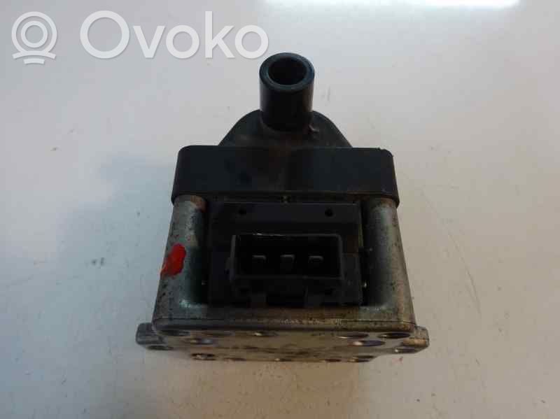 Volkswagen Polo III 6N 6N2 6NF Bobină aprindere 