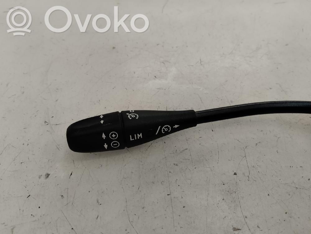 Mercedes-Benz C W203 Interruttore/pulsante di controllo multifunzione
