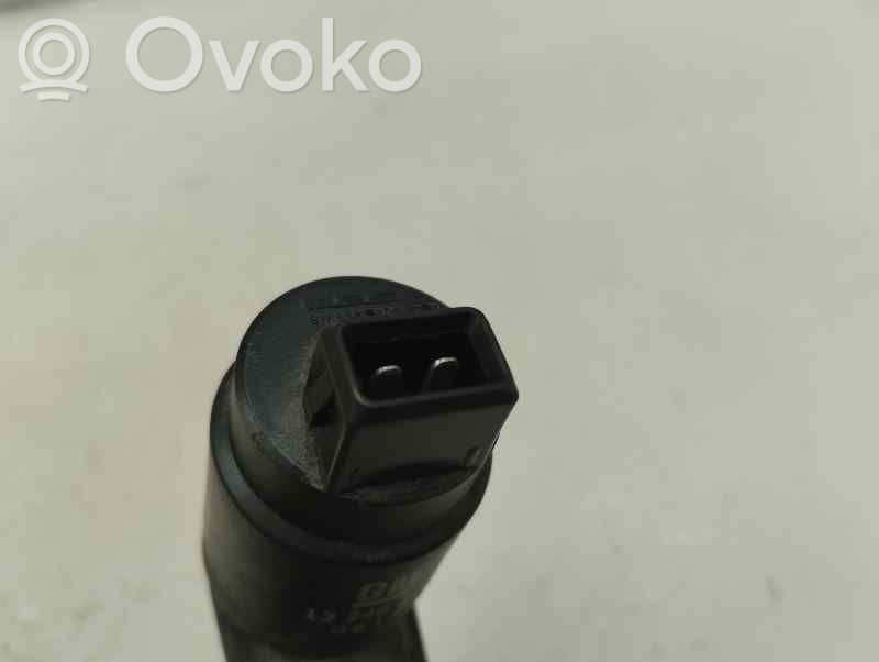 Opel Corsa D Pompa lavavetri parabrezza/vetro frontale