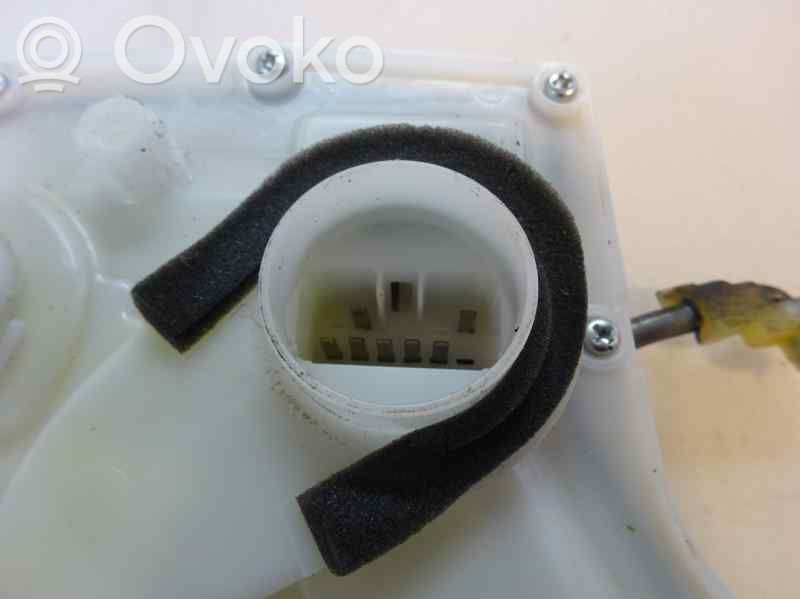 Suzuki Swift I Serratura portiera anteriore