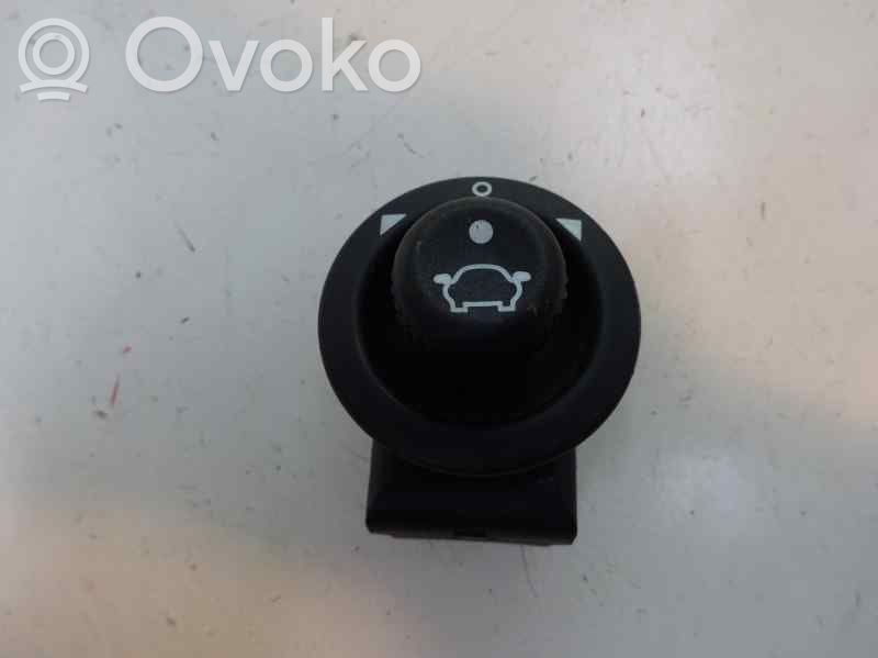 Ford Focus Przycisk regulacji lusterek bocznych 