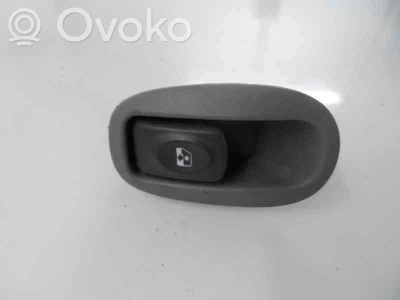 Renault Scenic I Interrupteur commade lève-vitre