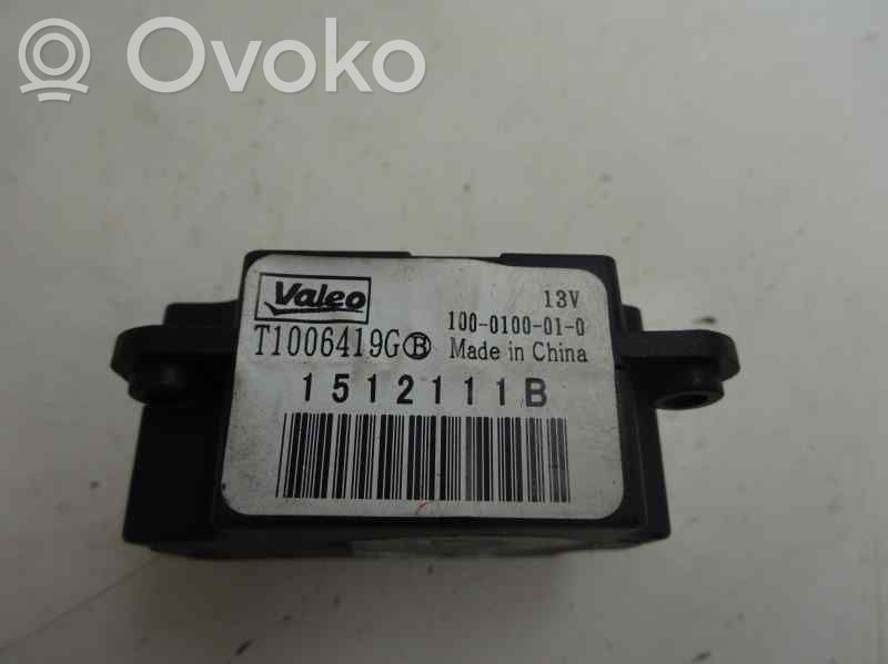 Sonstige Steuergeräte / Module   1512111B