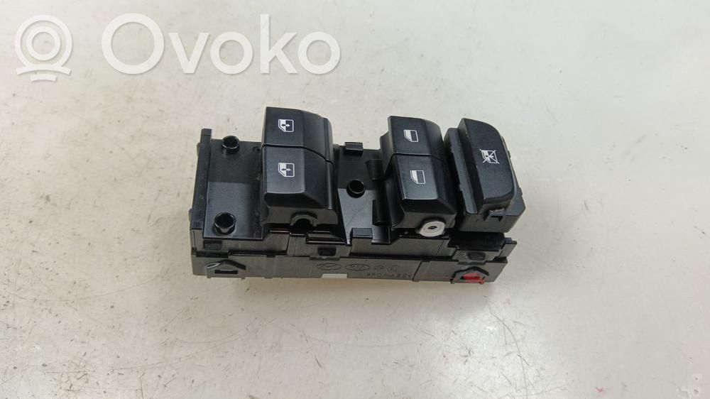 Interruptor del elevalunas eléctrico   93570J7120