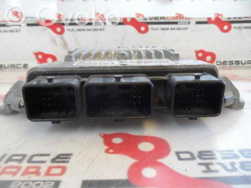 Unidad de control/módulo del motor   5WS40111ET