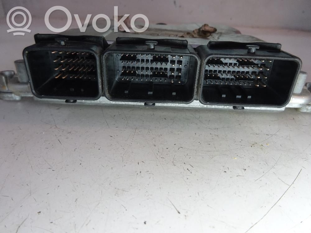 Centralina/modulo del motore   8200039569