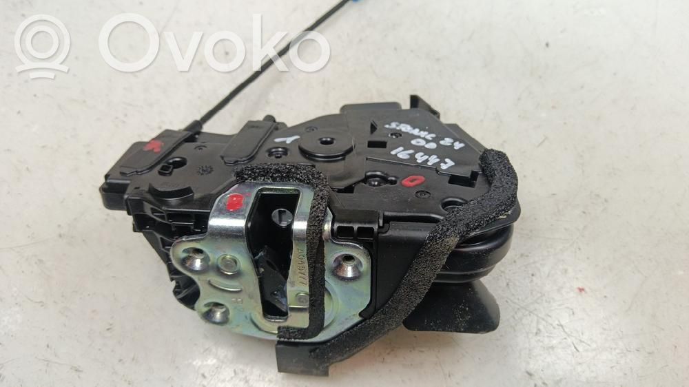 KIA Stonic Serratura portiera anteriore